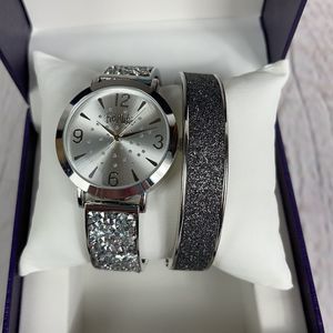 Bob Mackie Silver Glitz Bangle Bracelet Watch Set BM4001-4SS NWT in Gift…